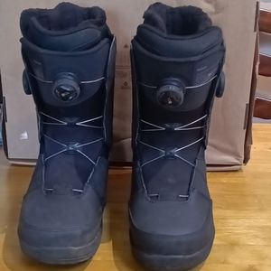 K2 Snowboarding boots, size 10.5 snow boots